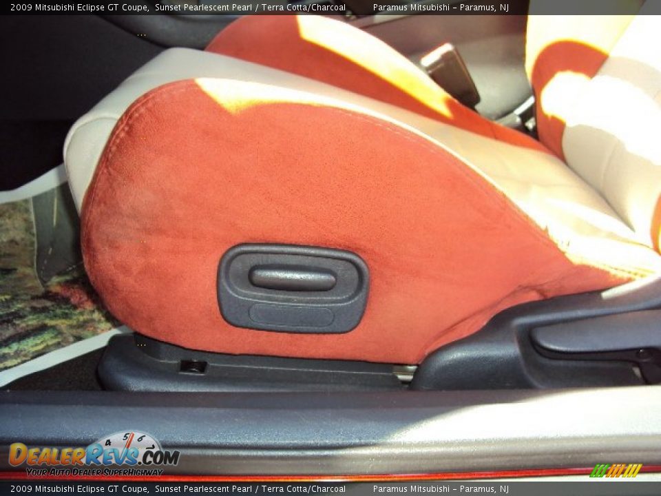 2009 Mitsubishi Eclipse GT Coupe Sunset Pearlescent Pearl / Terra Cotta/Charcoal Photo #14
