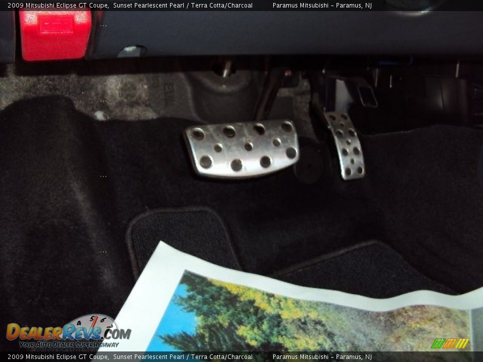 2009 Mitsubishi Eclipse GT Coupe Sunset Pearlescent Pearl / Terra Cotta/Charcoal Photo #21