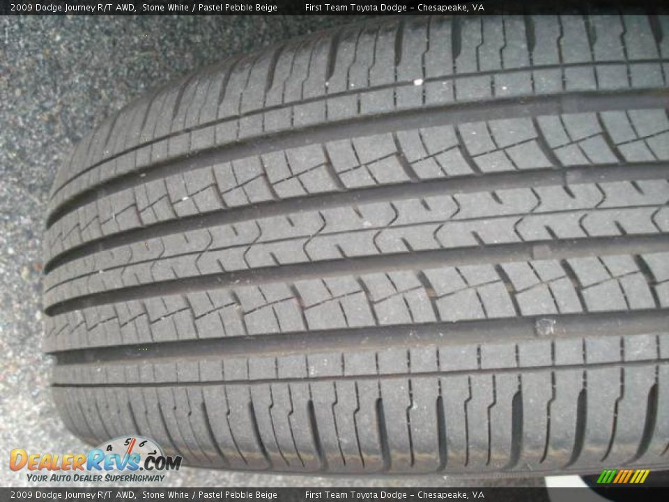 2009 Dodge Journey R/T AWD Stone White / Pastel Pebble Beige Photo #22