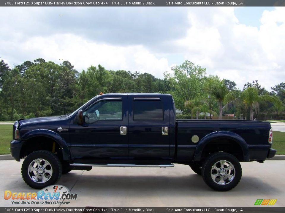 2005 Ford F250 Super Duty Harley Davidson Crew Cab 4x4 True Blue Metallic / Black Photo #6