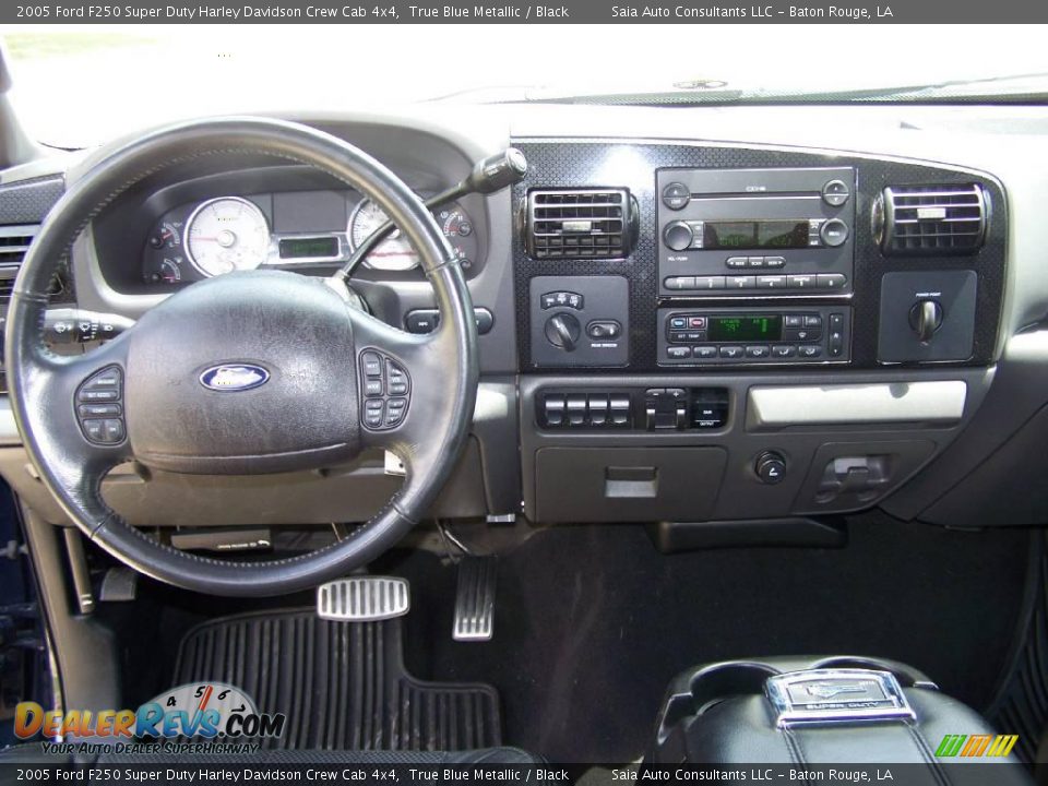 2005 Ford F250 Super Duty Harley Davidson Crew Cab 4x4 True Blue Metallic / Black Photo #11