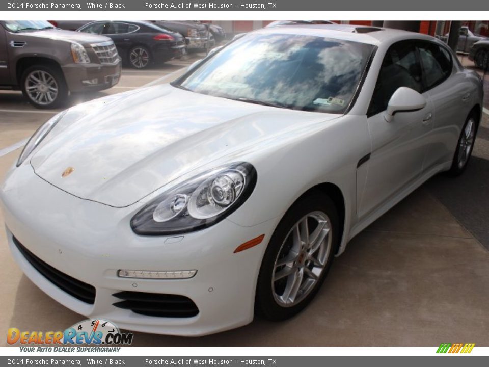 2014 Porsche Panamera White / Black Photo #3