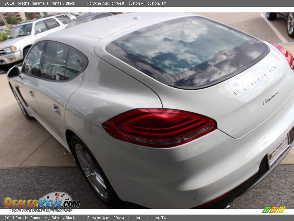 2014 Porsche Panamera White / Black Photo #5