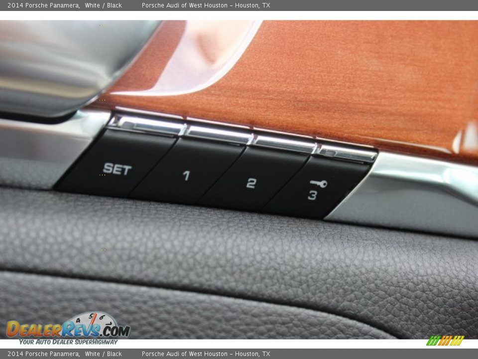 2014 Porsche Panamera White / Black Photo #11