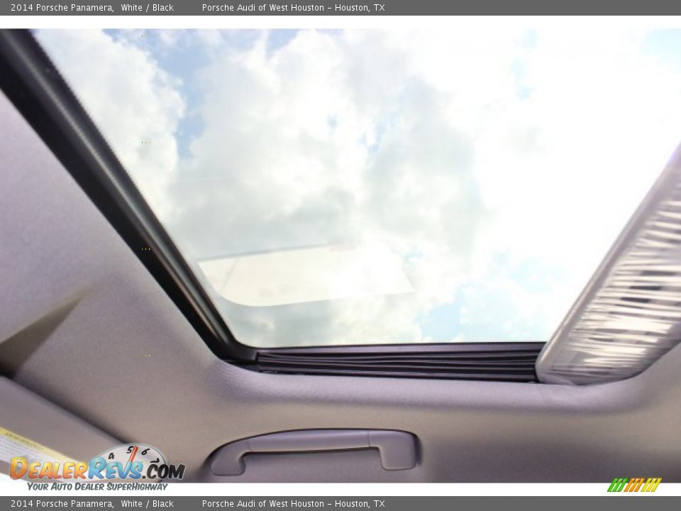 2014 Porsche Panamera White / Black Photo #18