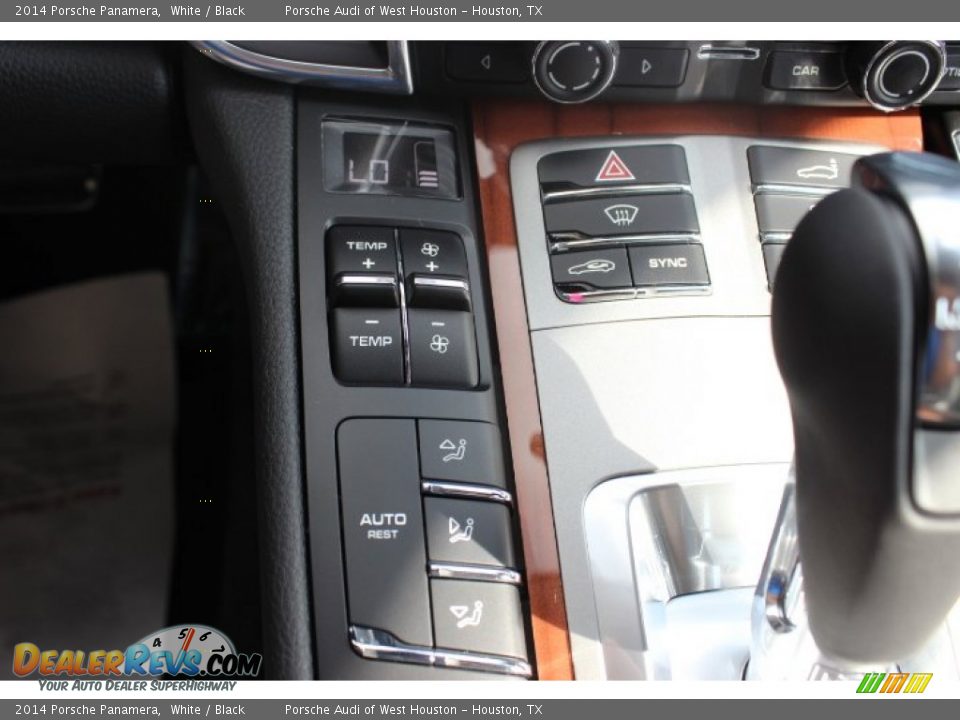 2014 Porsche Panamera White / Black Photo #22