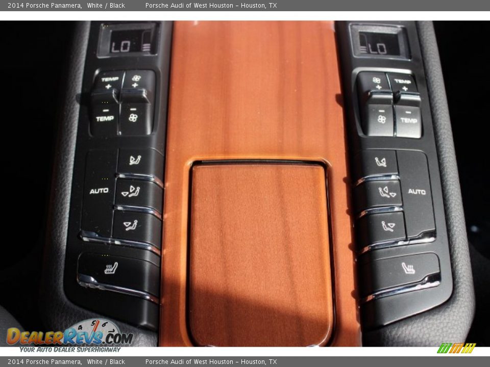 2014 Porsche Panamera White / Black Photo #31