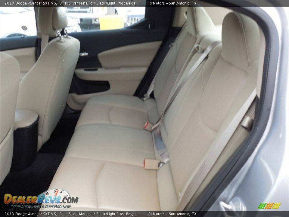 2013 Dodge Avenger SXT V6 Billet Silver Metallic / Black/Light Frost Beige Photo #16