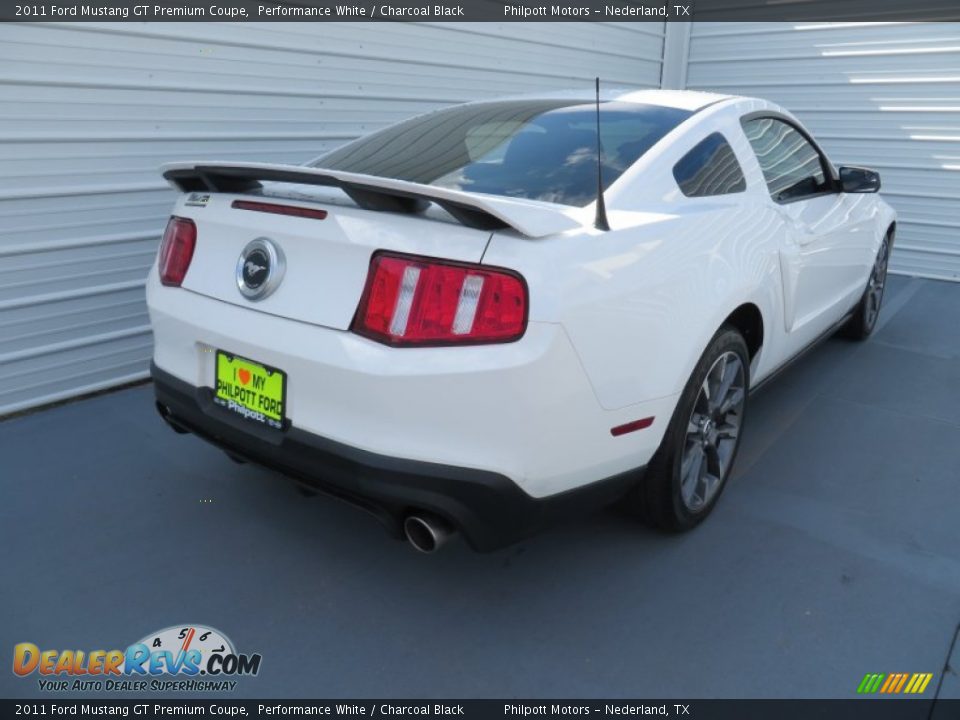 2011 Ford Mustang GT Premium Coupe Performance White / Charcoal Black Photo #4