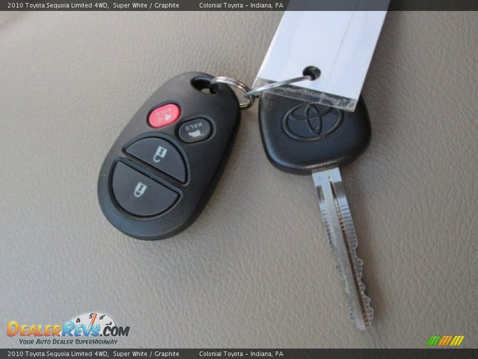 2010 Toyota Sequoia Limited 4WD Super White / Graphite Photo #23