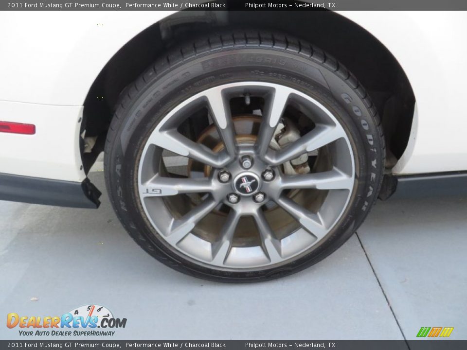 2011 Ford Mustang GT Premium Coupe Performance White / Charcoal Black Photo #13