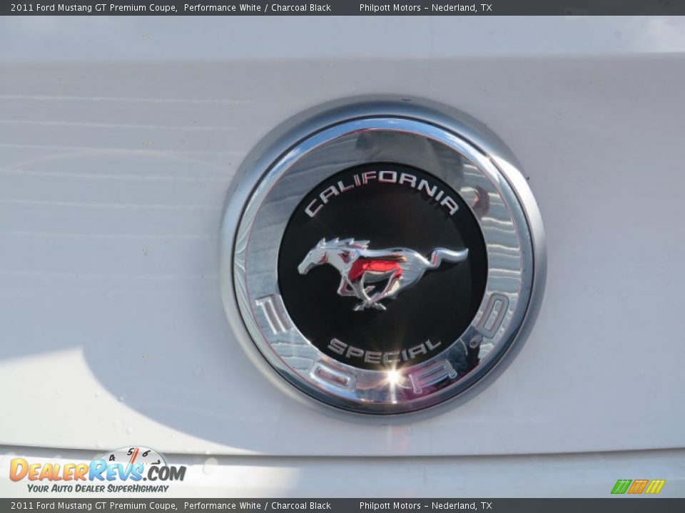 2011 Ford Mustang GT Premium Coupe Performance White / Charcoal Black Photo #17