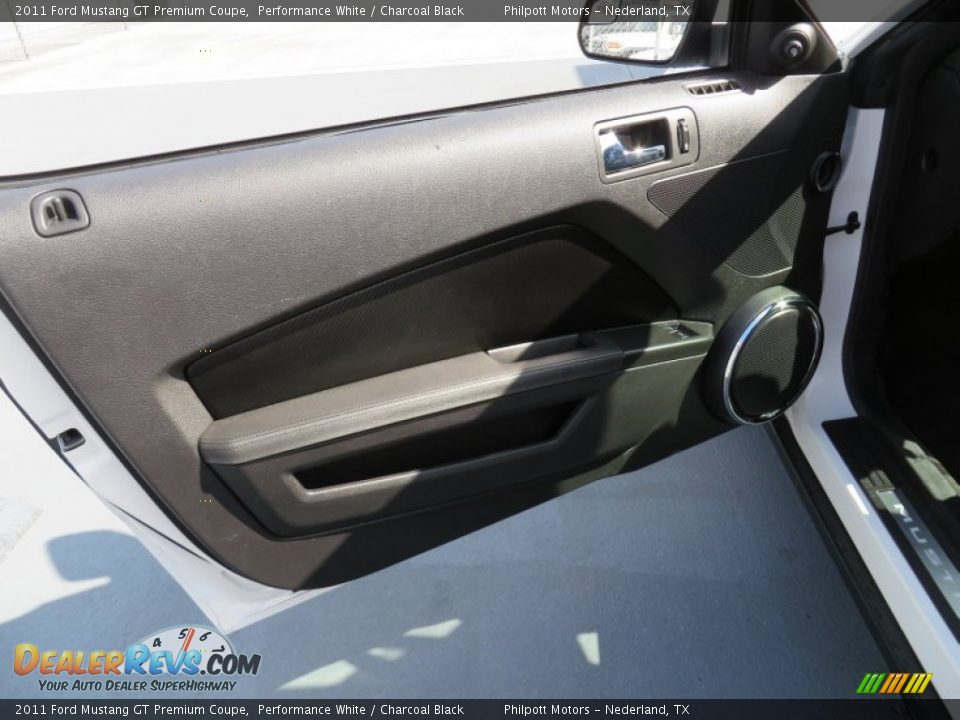 2011 Ford Mustang GT Premium Coupe Performance White / Charcoal Black Photo #25