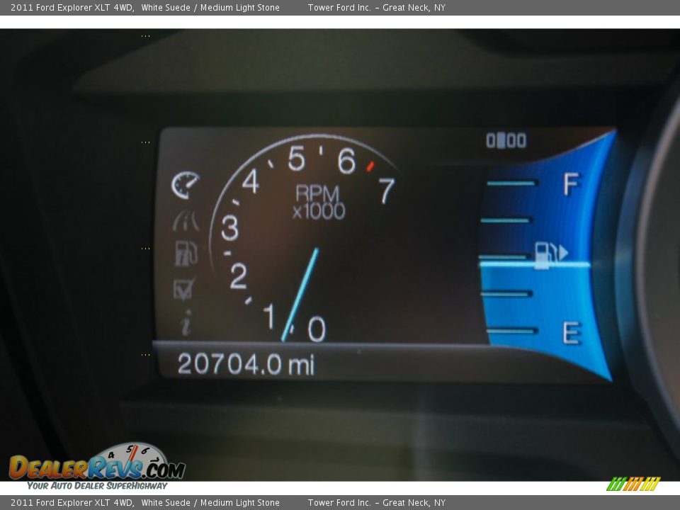2011 Ford Explorer XLT 4WD White Suede / Medium Light Stone Photo #18