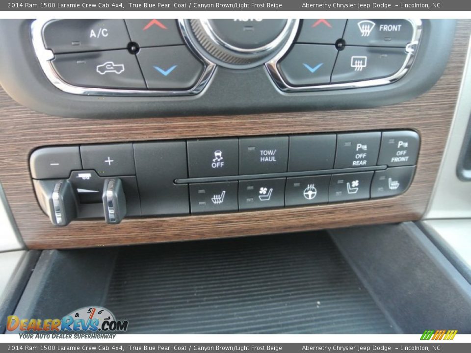 2014 Ram 1500 Laramie Crew Cab 4x4 True Blue Pearl Coat / Canyon Brown/Light Frost Beige Photo #10