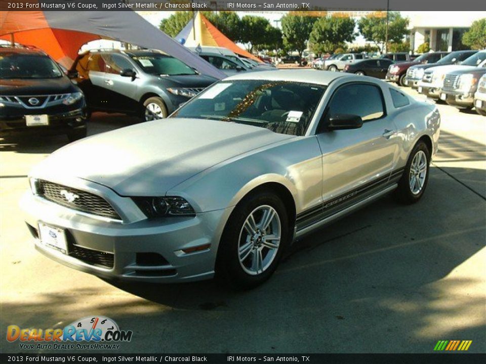 2013 Ford Mustang V6 Coupe Ingot Silver Metallic / Charcoal Black Photo #2