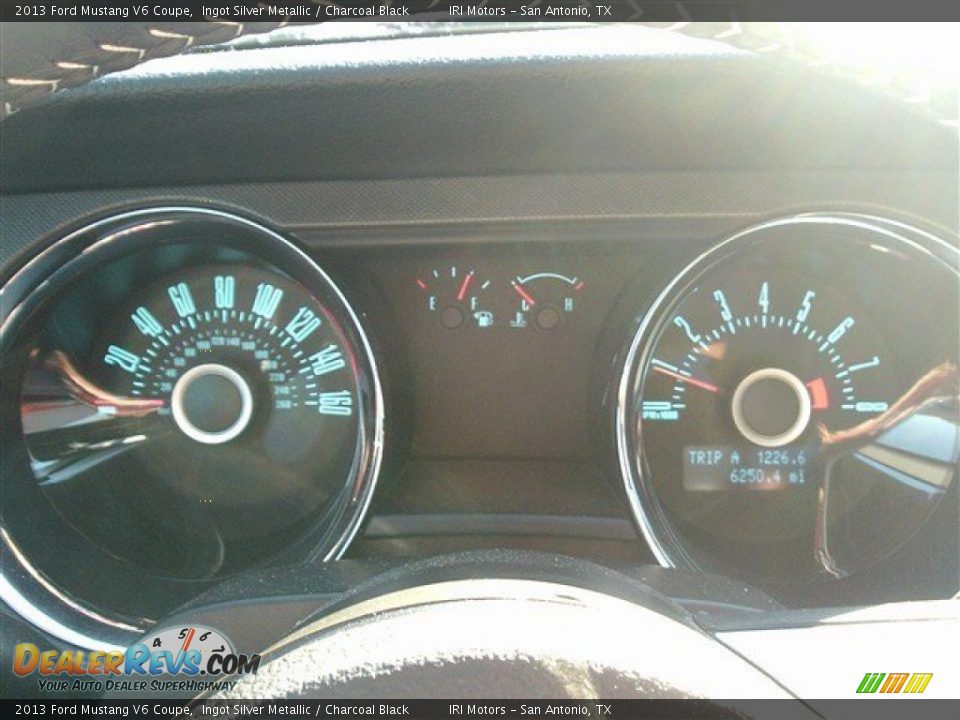 2013 Ford Mustang V6 Coupe Ingot Silver Metallic / Charcoal Black Photo #10