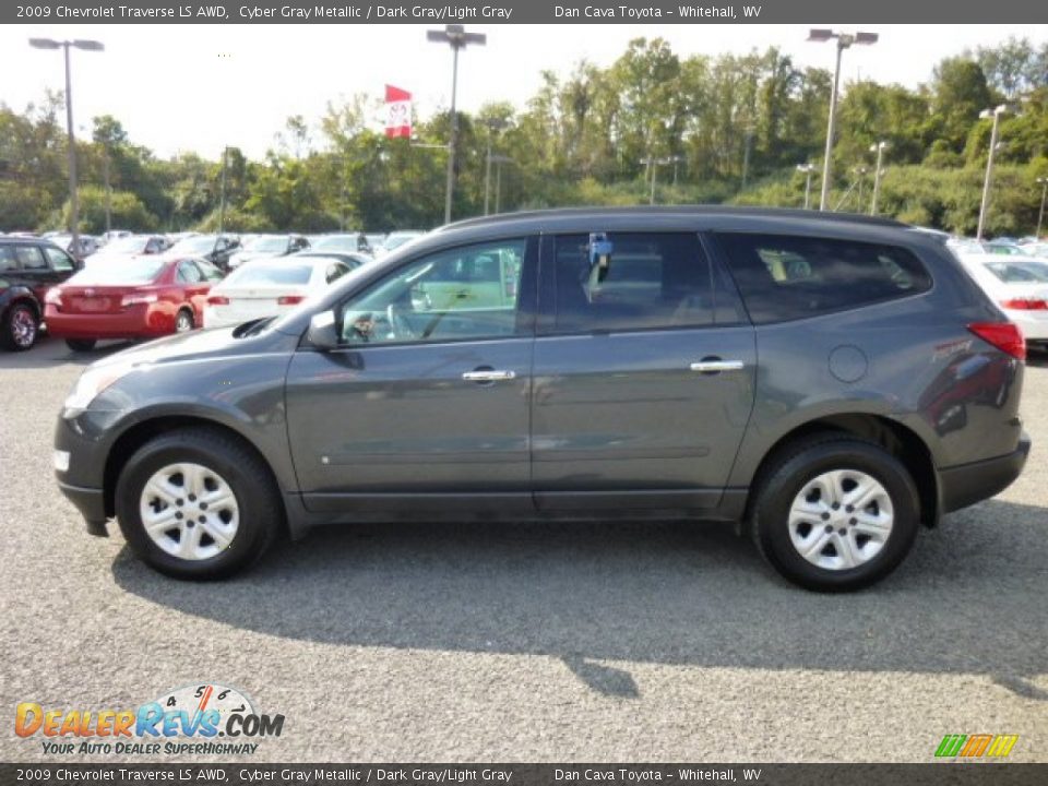 2009 Chevrolet Traverse LS AWD Cyber Gray Metallic / Dark Gray/Light Gray Photo #4