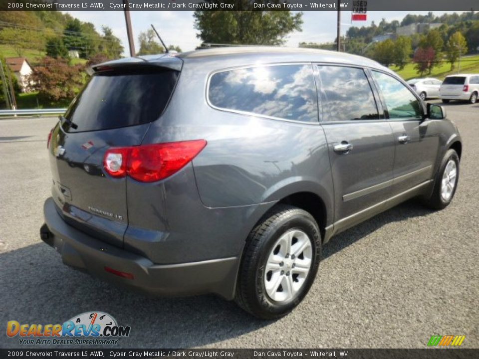 2009 Chevrolet Traverse LS AWD Cyber Gray Metallic / Dark Gray/Light Gray Photo #7