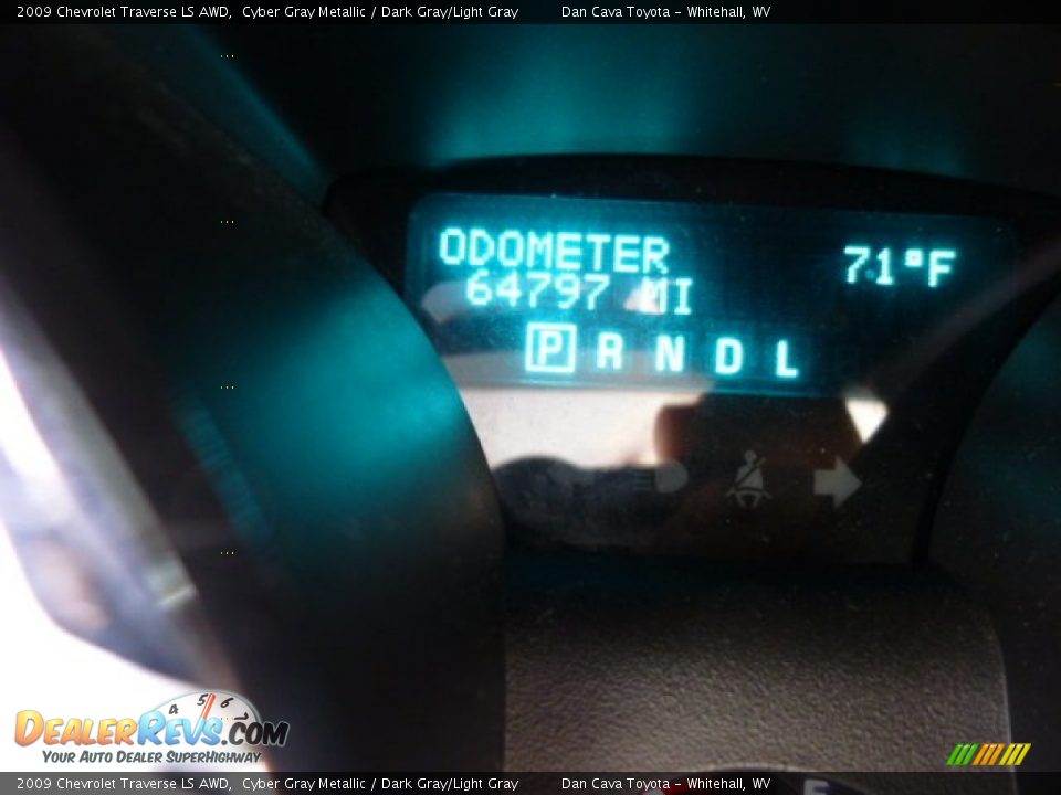 2009 Chevrolet Traverse LS AWD Cyber Gray Metallic / Dark Gray/Light Gray Photo #15