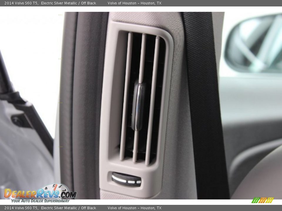 2014 Volvo S60 T5 Electric Silver Metallic / Off Black Photo #24