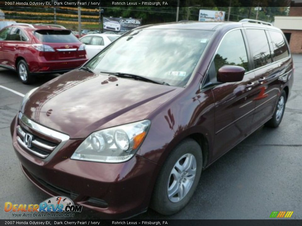 Front 3/4 View of 2007 Honda Odyssey EX Photo #2