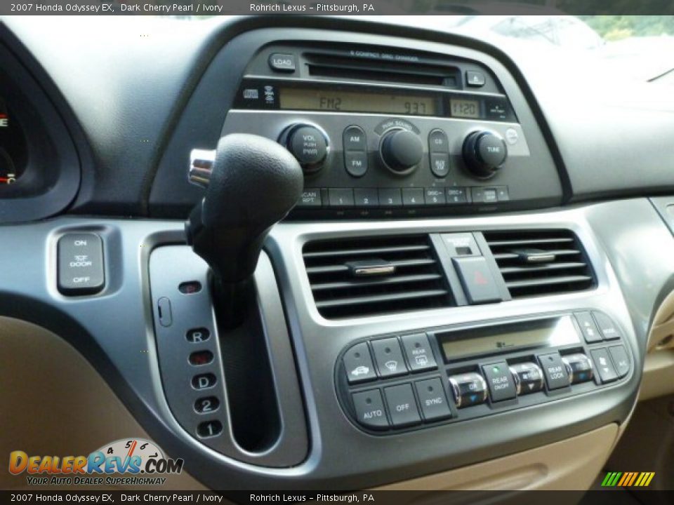 2007 Honda Odyssey EX Dark Cherry Pearl / Ivory Photo #19