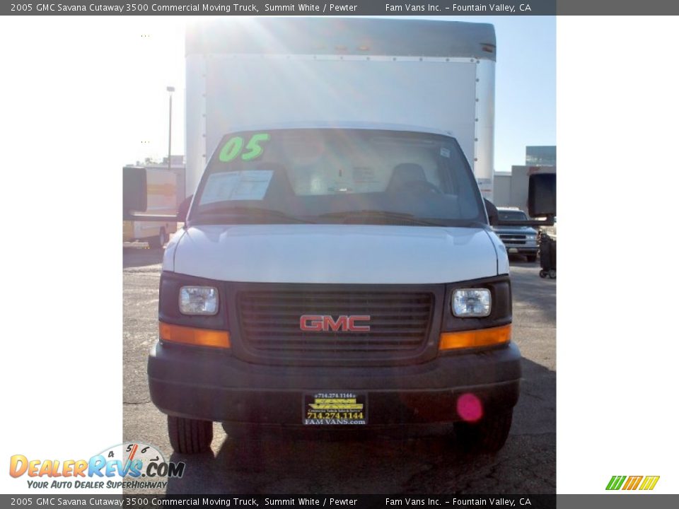 2005 GMC Savana Cutaway 3500 Commercial Moving Truck Summit White / Pewter Photo #10