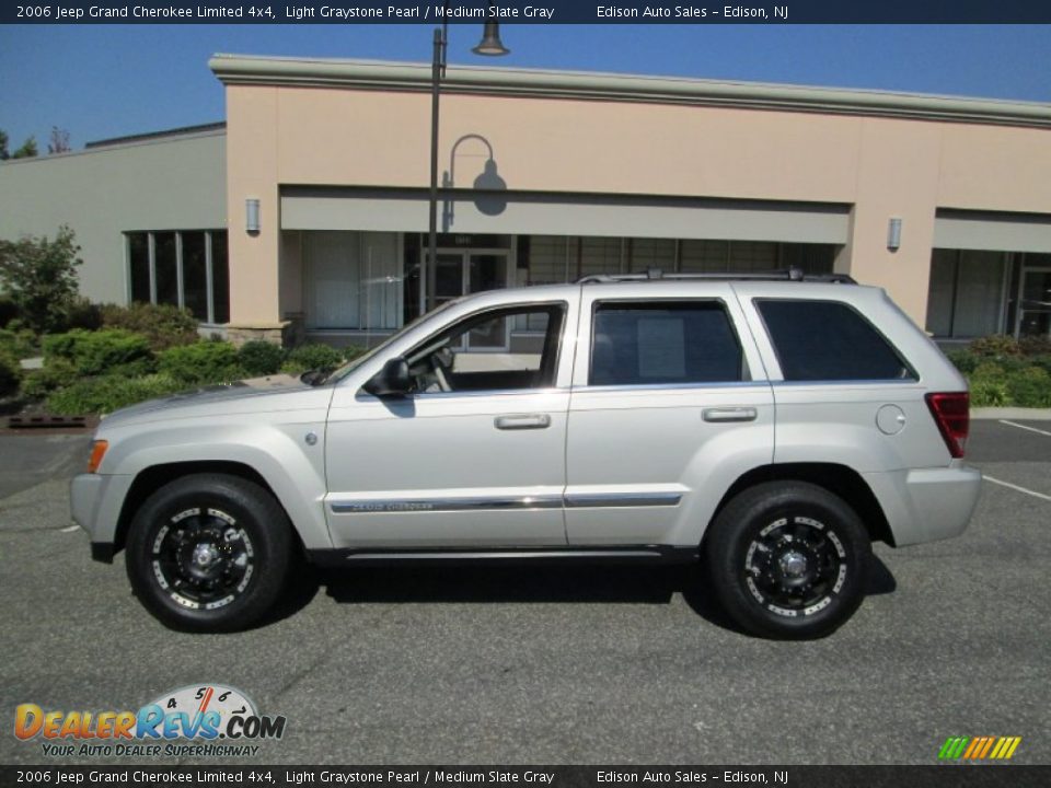 2006 Jeep Grand Cherokee Limited 4x4 Light Graystone Pearl / Medium Slate Gray Photo #3