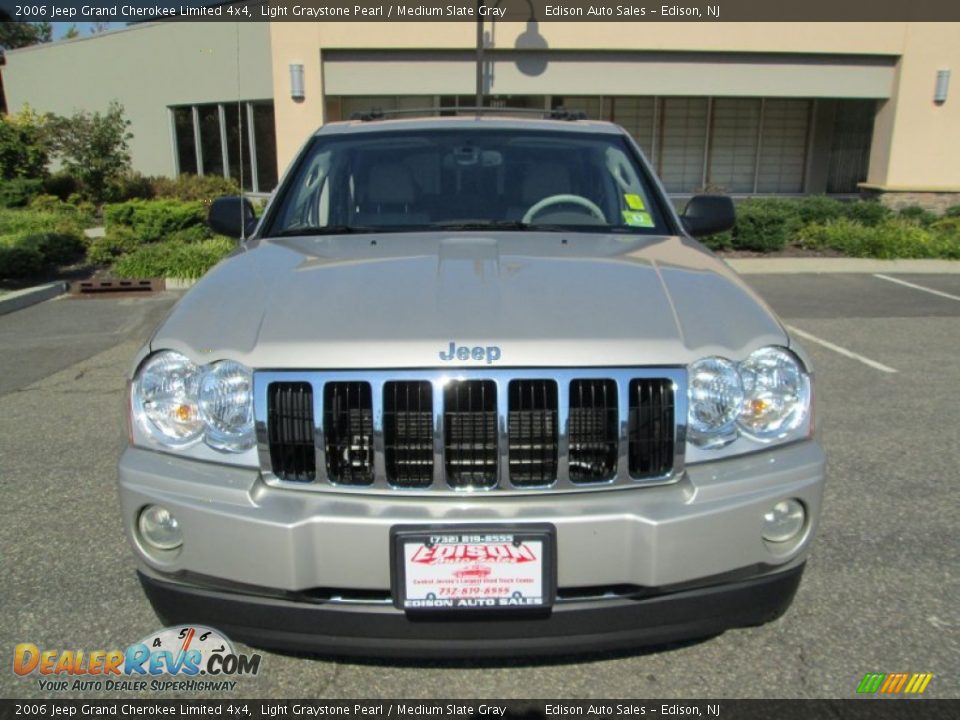 2006 Jeep Grand Cherokee Limited 4x4 Light Graystone Pearl / Medium Slate Gray Photo #12