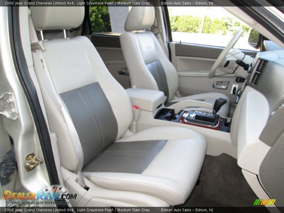 2006 Jeep Grand Cherokee Limited 4x4 Light Graystone Pearl / Medium Slate Gray Photo #14