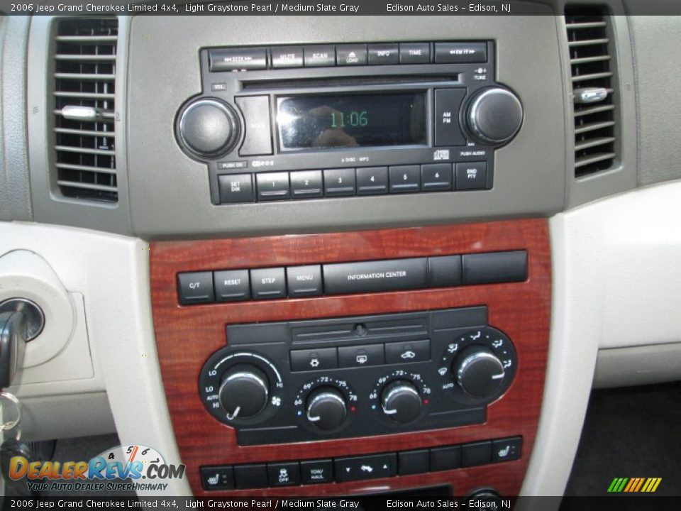 2006 Jeep Grand Cherokee Limited 4x4 Light Graystone Pearl / Medium Slate Gray Photo #20