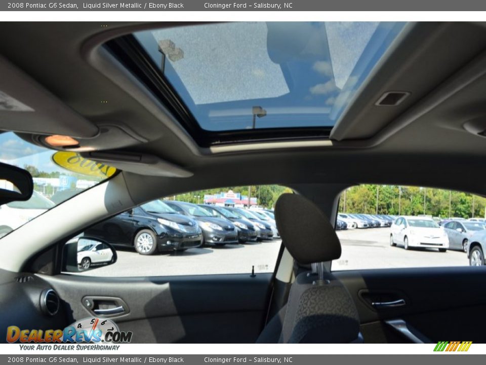 2008 Pontiac G6 Sedan Liquid Silver Metallic / Ebony Black Photo #17