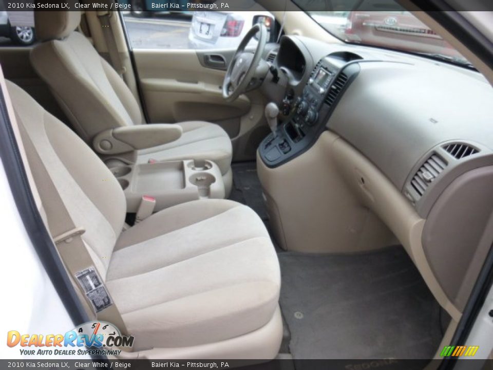 2010 Kia Sedona LX Clear White / Beige Photo #10