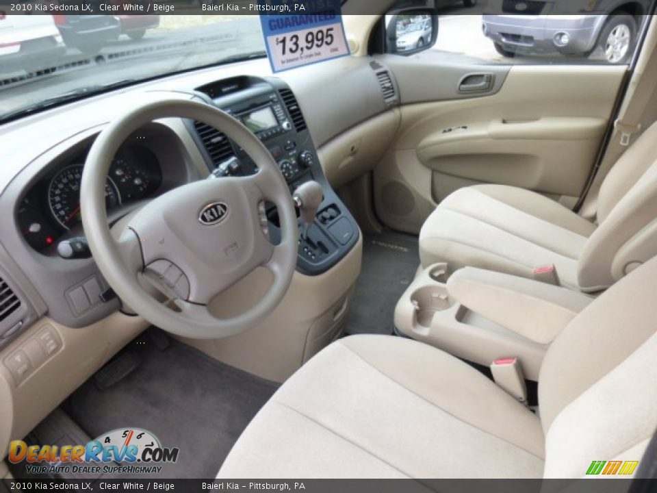 2010 Kia Sedona LX Clear White / Beige Photo #16