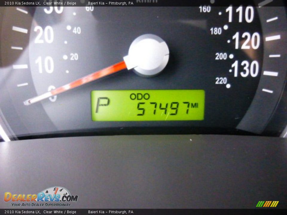 2010 Kia Sedona LX Clear White / Beige Photo #20