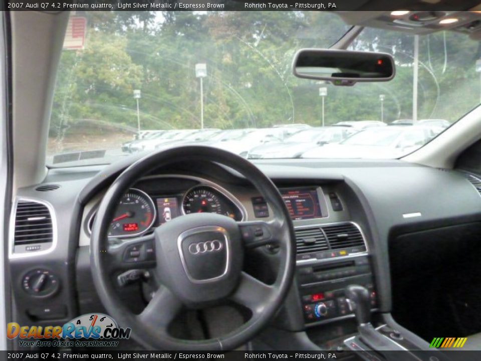 2007 Audi Q7 4.2 Premium quattro Light Silver Metallic / Espresso Brown Photo #6
