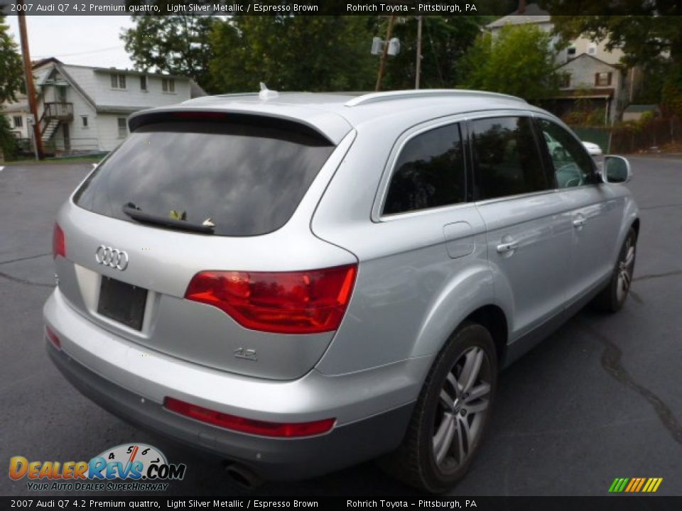 2007 Audi Q7 4.2 Premium quattro Light Silver Metallic / Espresso Brown Photo #11
