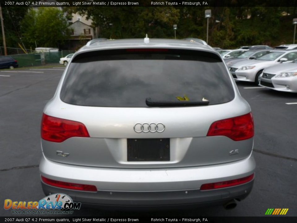 2007 Audi Q7 4.2 Premium quattro Light Silver Metallic / Espresso Brown Photo #12