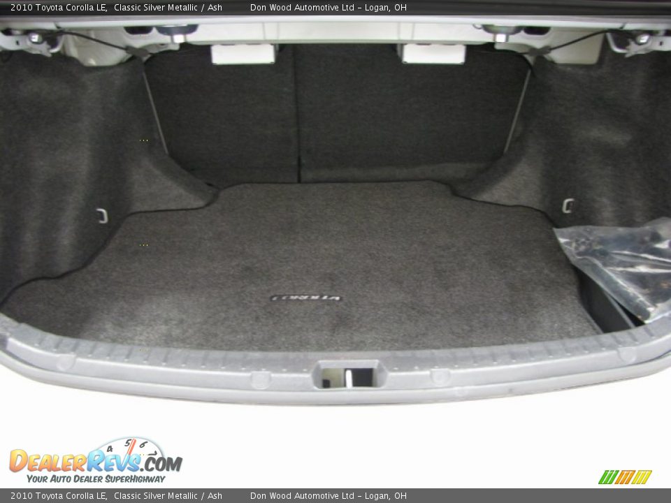 2010 Toyota Corolla LE Classic Silver Metallic / Ash Photo #3