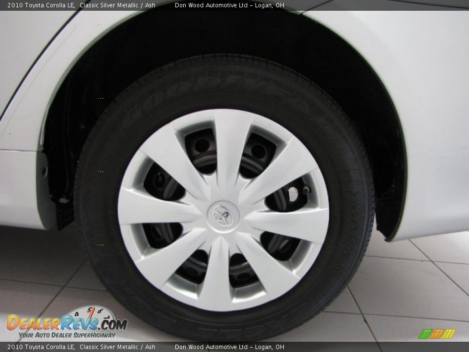 2010 Toyota Corolla LE Classic Silver Metallic / Ash Photo #20