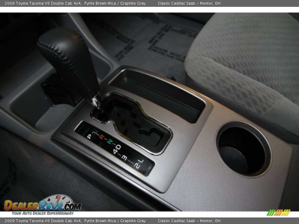2009 Toyota Tacoma V6 Double Cab 4x4 Pyrite Brown Mica / Graphite Gray Photo #12