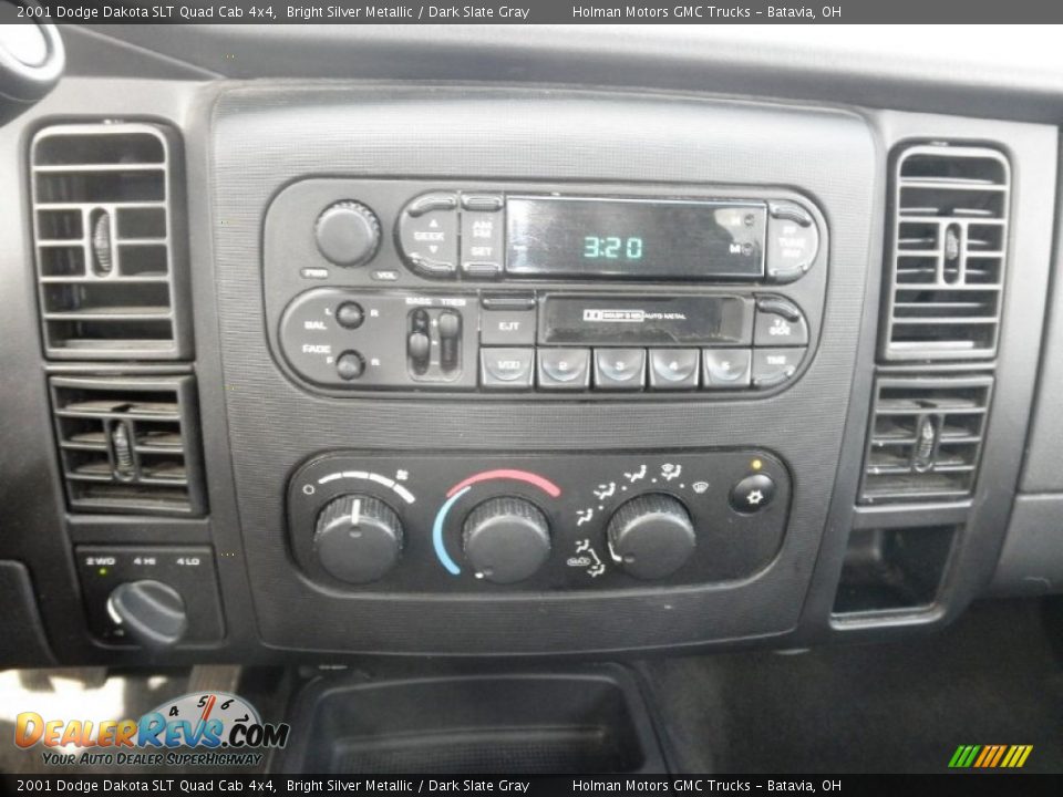 2001 Dodge Dakota SLT Quad Cab 4x4 Bright Silver Metallic / Dark Slate Gray Photo #8
