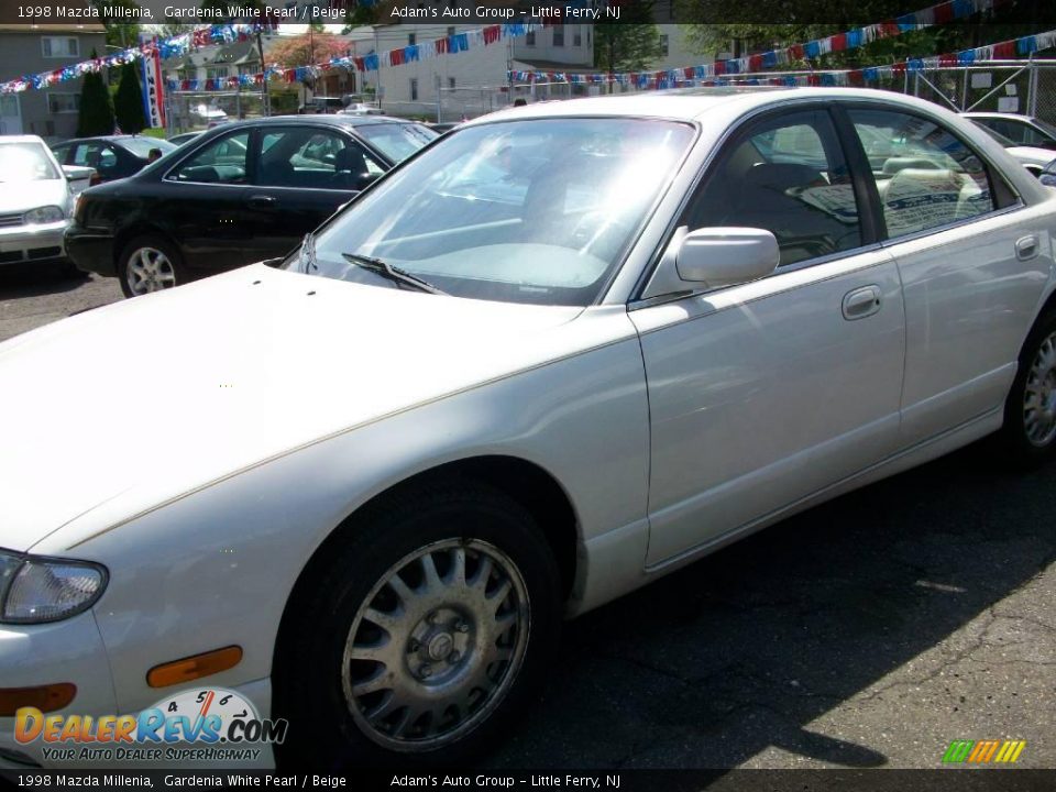 1998 Mazda Millenia Gardenia White Pearl / Beige Photo #2