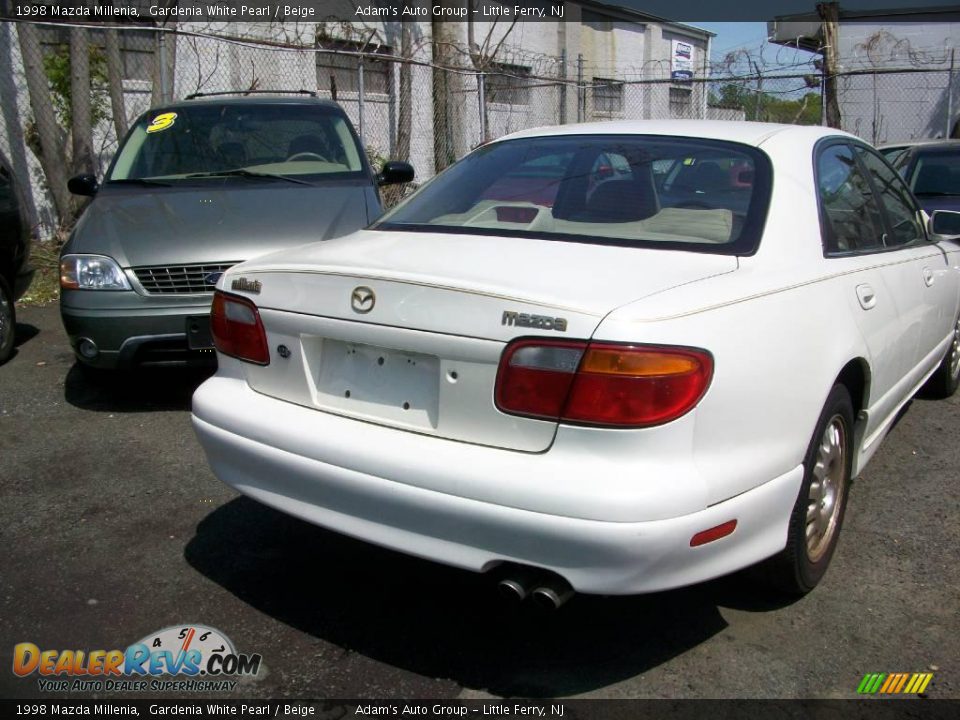 1998 Mazda Millenia Gardenia White Pearl / Beige Photo #6