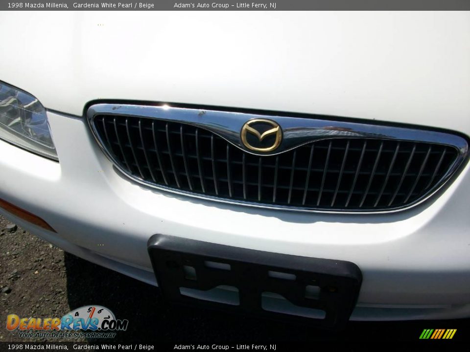 1998 Mazda Millenia Gardenia White Pearl / Beige Photo #7