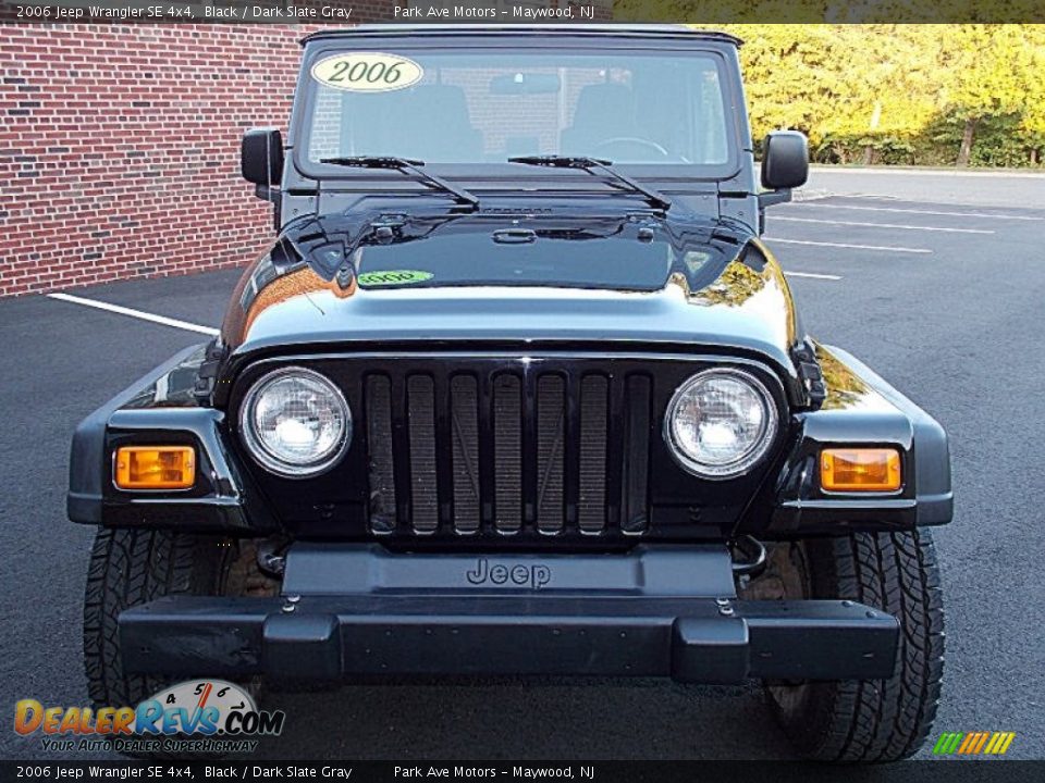 2006 Jeep Wrangler SE 4x4 Black / Dark Slate Gray Photo #2