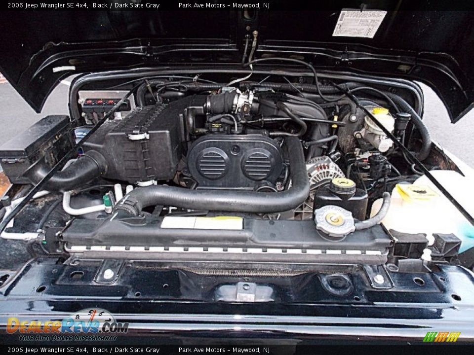 2006 Jeep Wrangler SE 4x4 Black / Dark Slate Gray Photo #11