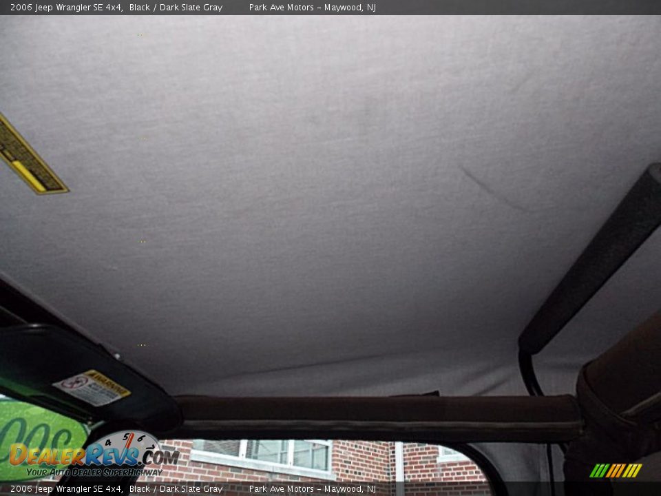 2006 Jeep Wrangler SE 4x4 Black / Dark Slate Gray Photo #16