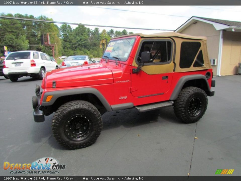 1997 Jeep Wrangler SE 4x4 Flame Red / Gray Photo #9